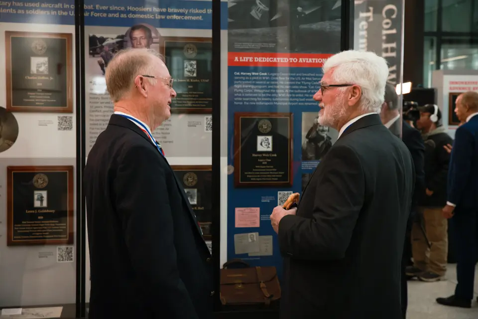 Members of the Hall of Fame Tom Carney and Dave Gevers